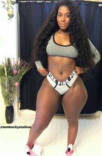 Sporty mature babes Farrah