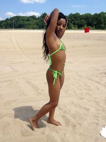 Beautiful nude ebony model